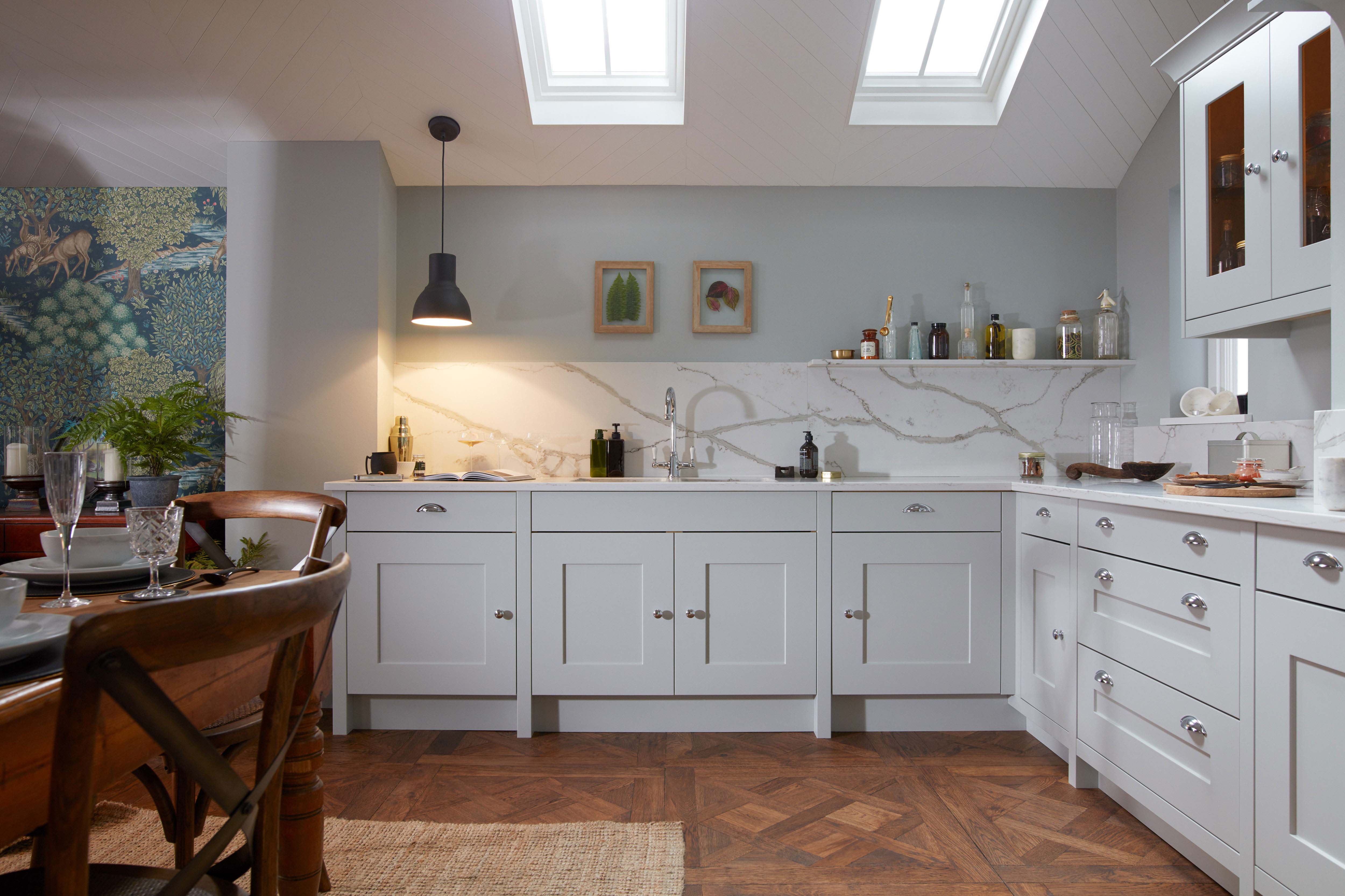 170301 Understated Head On To Sink 0013