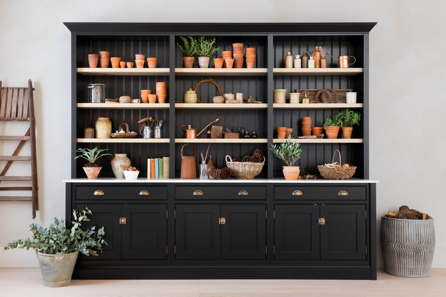 Black Dresser 4